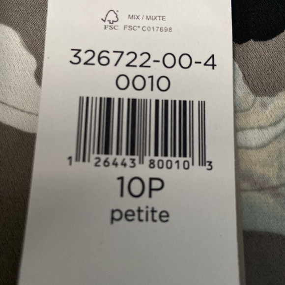 Gray base, flower dress. Banana Republic. Never worn Size 10 Petite - Picture 2 of 4